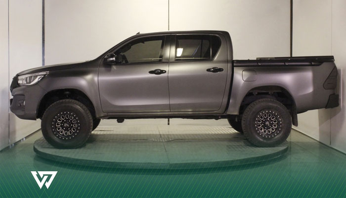 نتیجهگیری: کدام نسل هایلوکس برای شما مناسبتر است؟