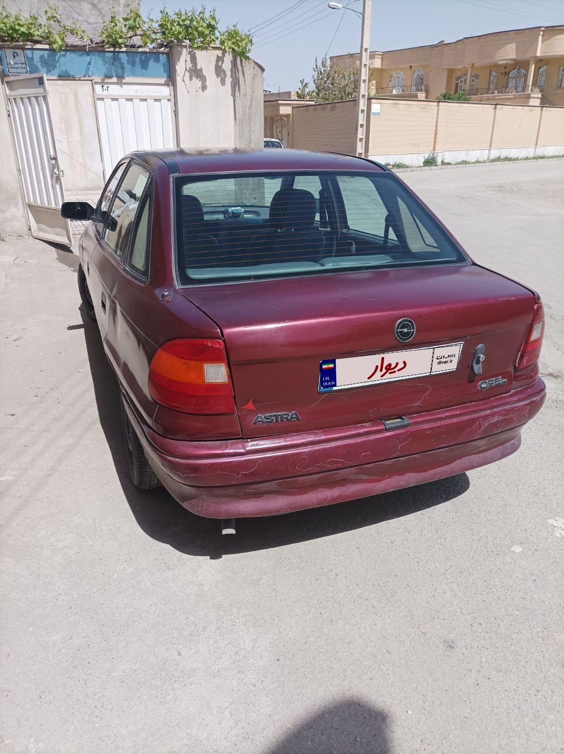 اپل آسترا 1400 شرکتی J - 1994