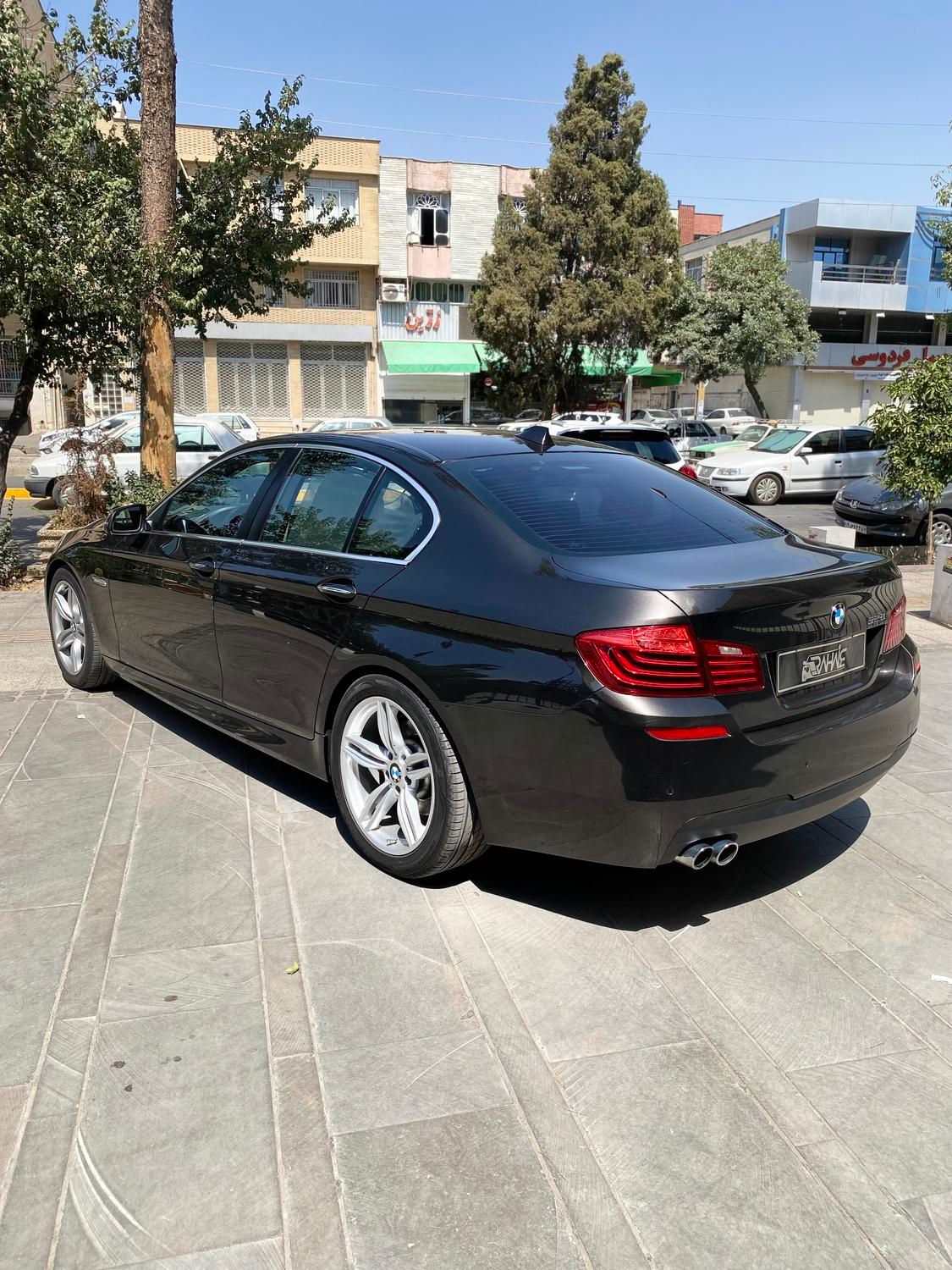 ب ام و سری 3 سدان 320i - 2018