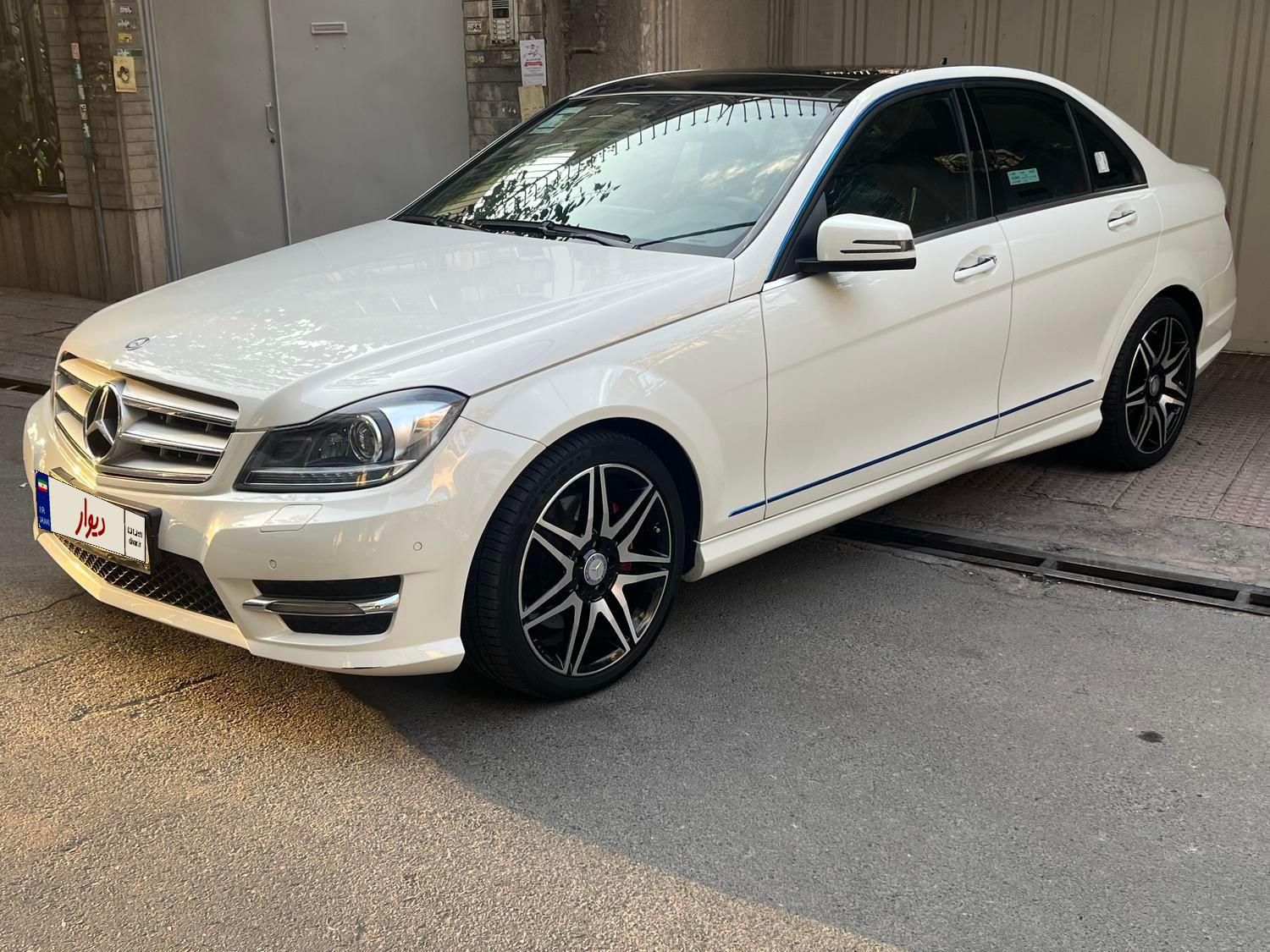 بنز C 350 - 2011