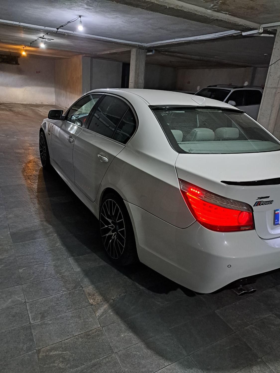 ب ام و سری 5 530xi - 2009