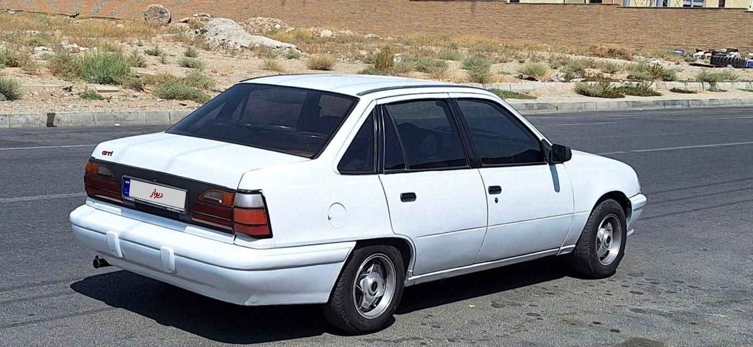 دوو ریسر GTI - 1993