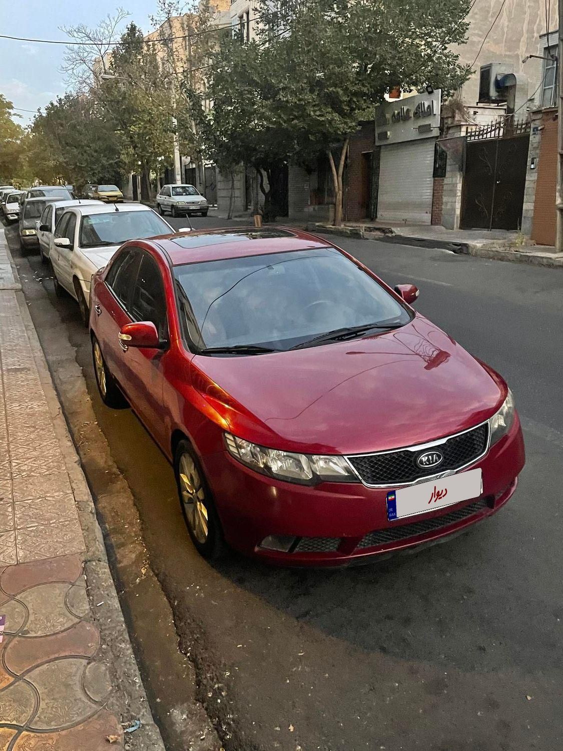 کیا سراتو 2.0 لیتر اتوماتیک GT لاین - 2010