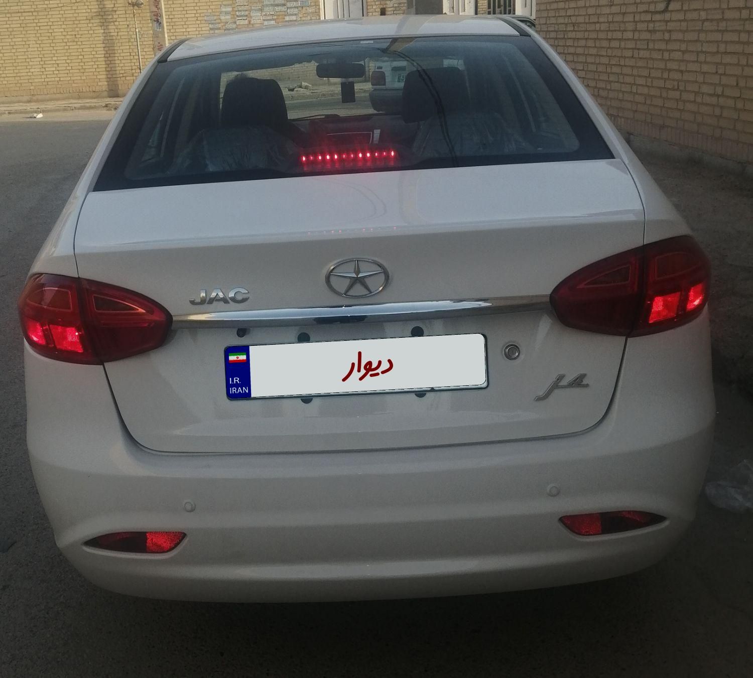 جک J4 اتوماتیک - 1401