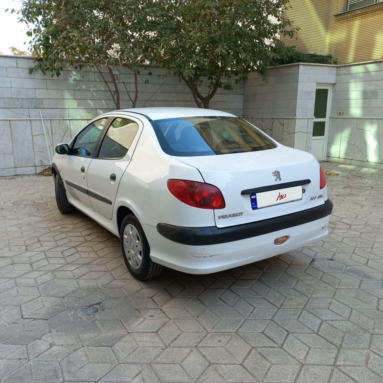 پژو 206 SD V9 - 1390