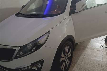 کیا اسپورتیج 4 سیلندر 2400cc - 2011