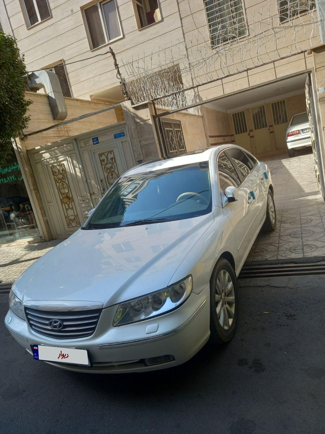 هیوندای آزرا (گرنجور) 3300cc - 2010