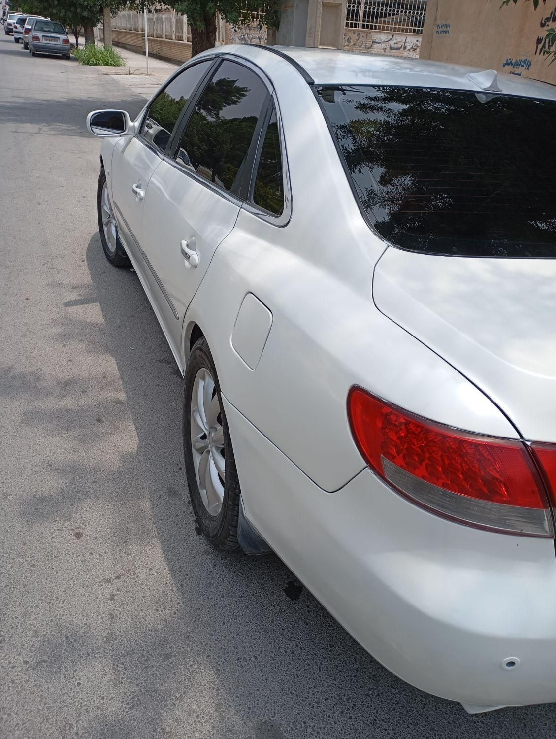 هیوندای آزرا (گرنجور) 3300cc - 2006