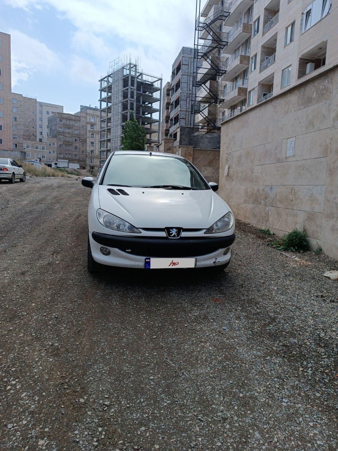 پژو 206 SD V8 - 1394