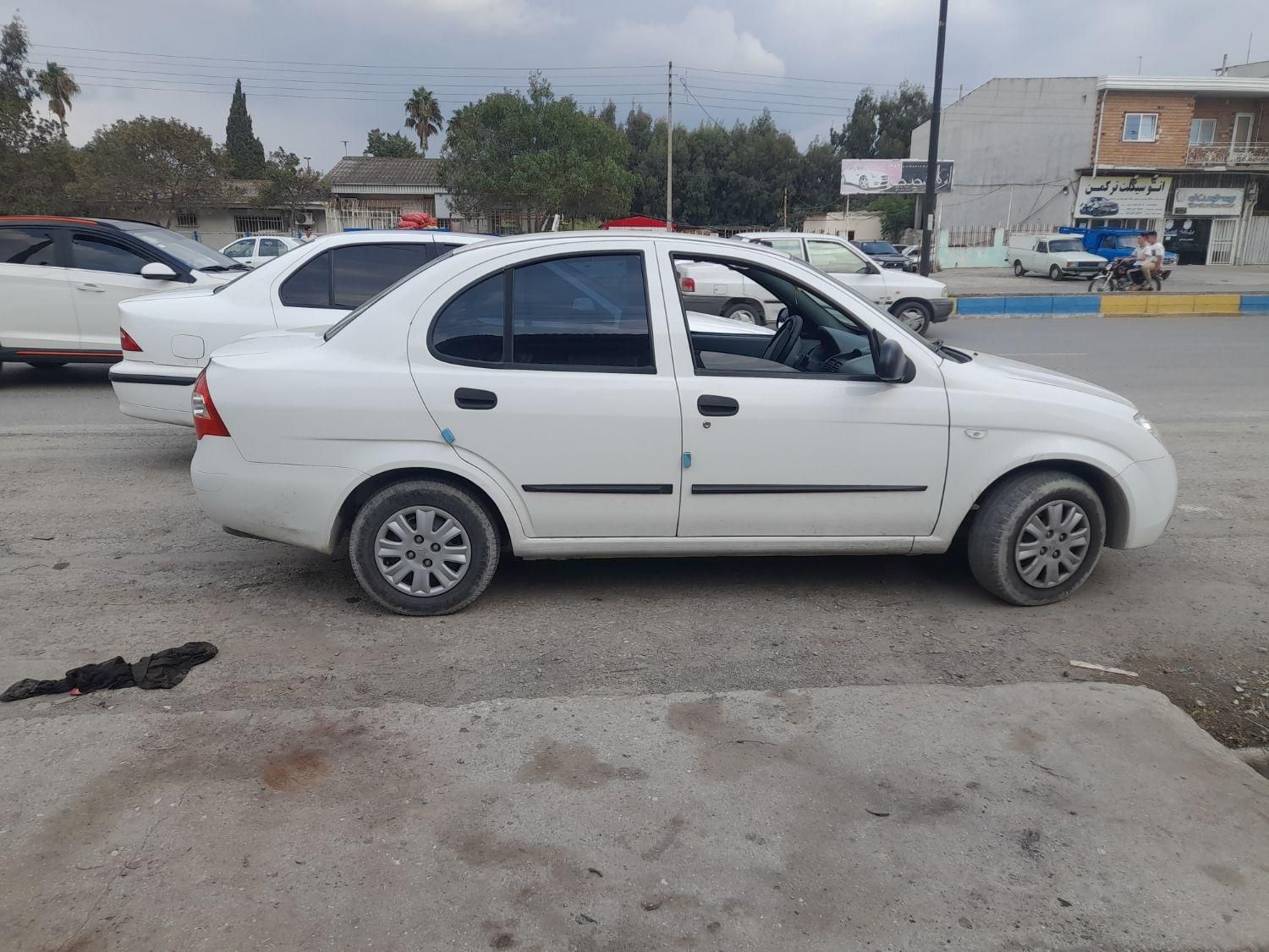 تیبا صندوق دار LX - 1401