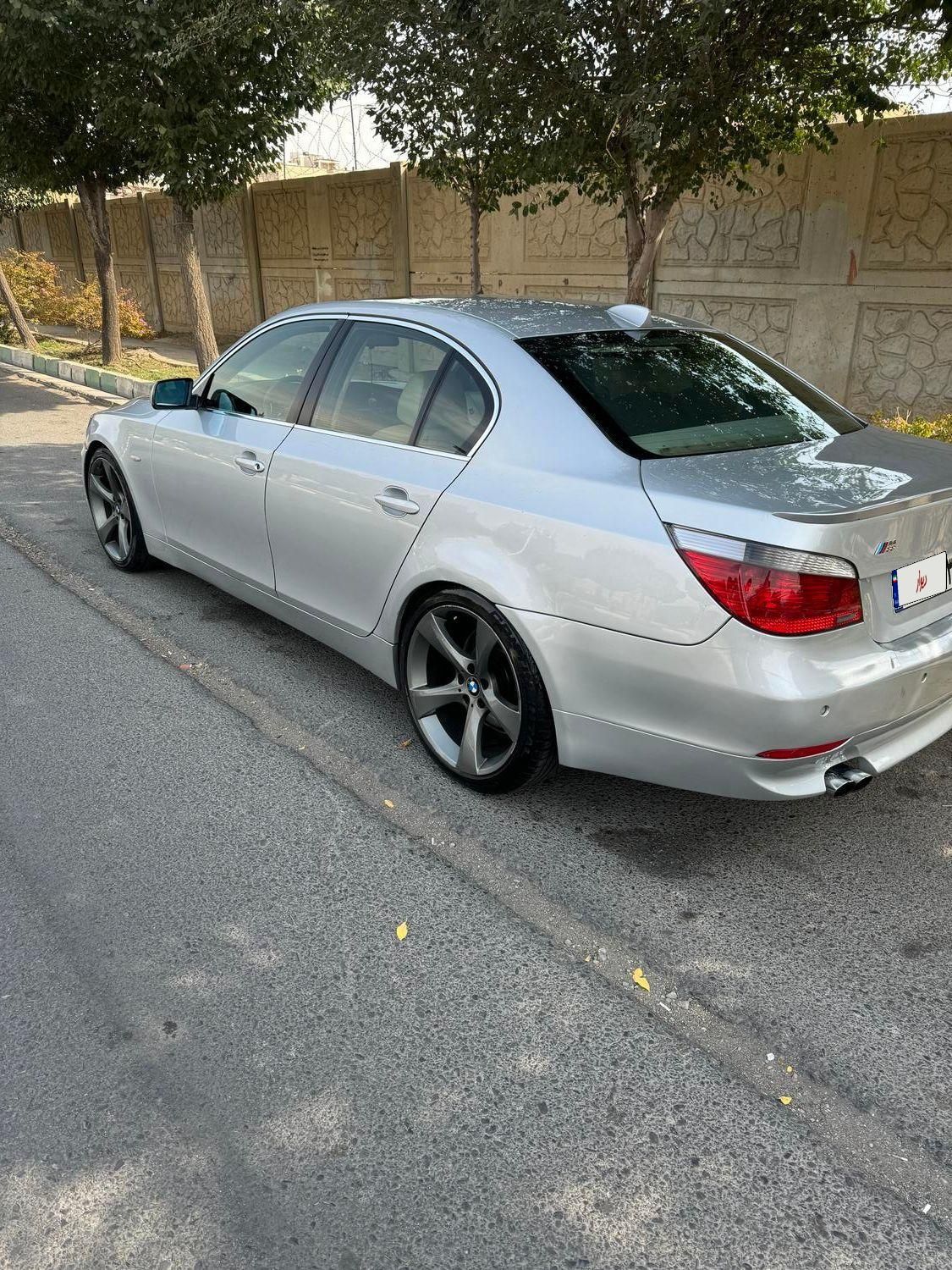 ب ام و سری 5 520i - 2005