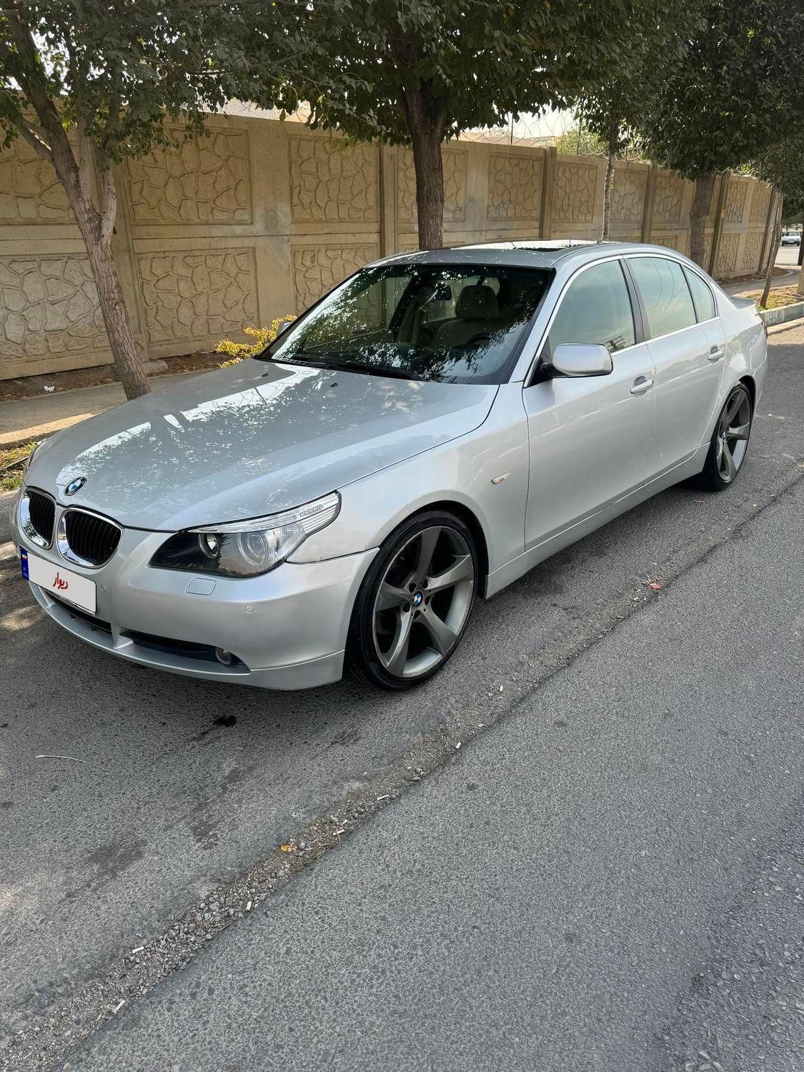 ب ام و سری 5 520i - 2005