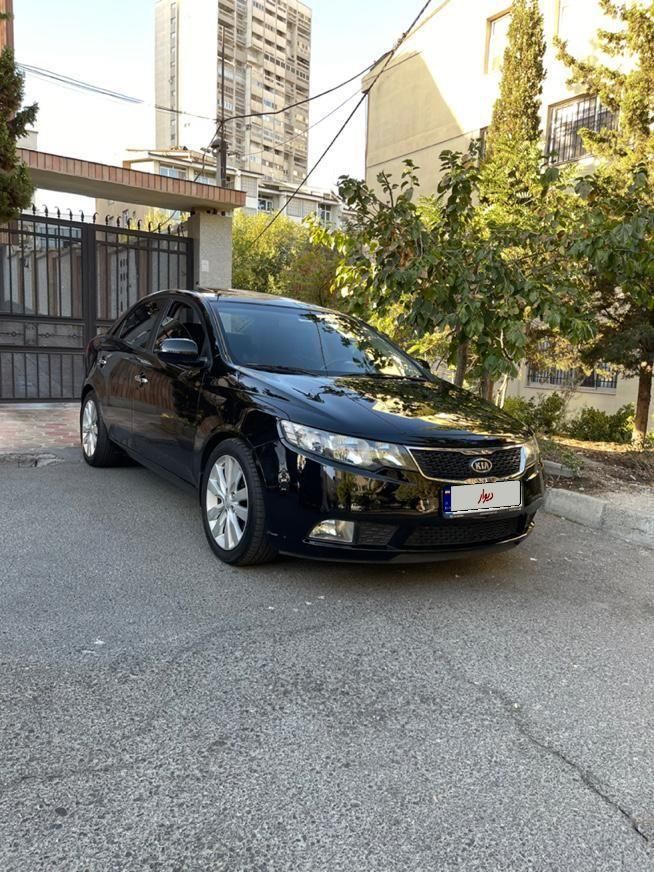 کیا سراتو 2.0 لیتر اتوماتیک GT لاین - 2011