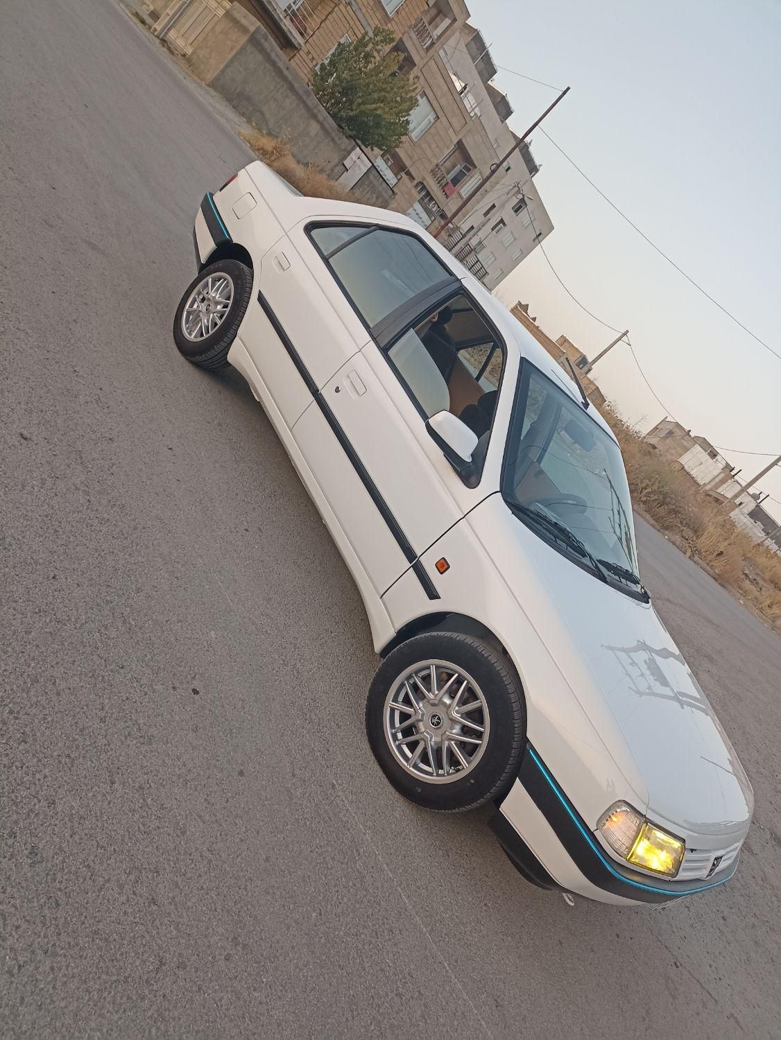 پژو 405 GL - دوگانه سوز CNG - 1396