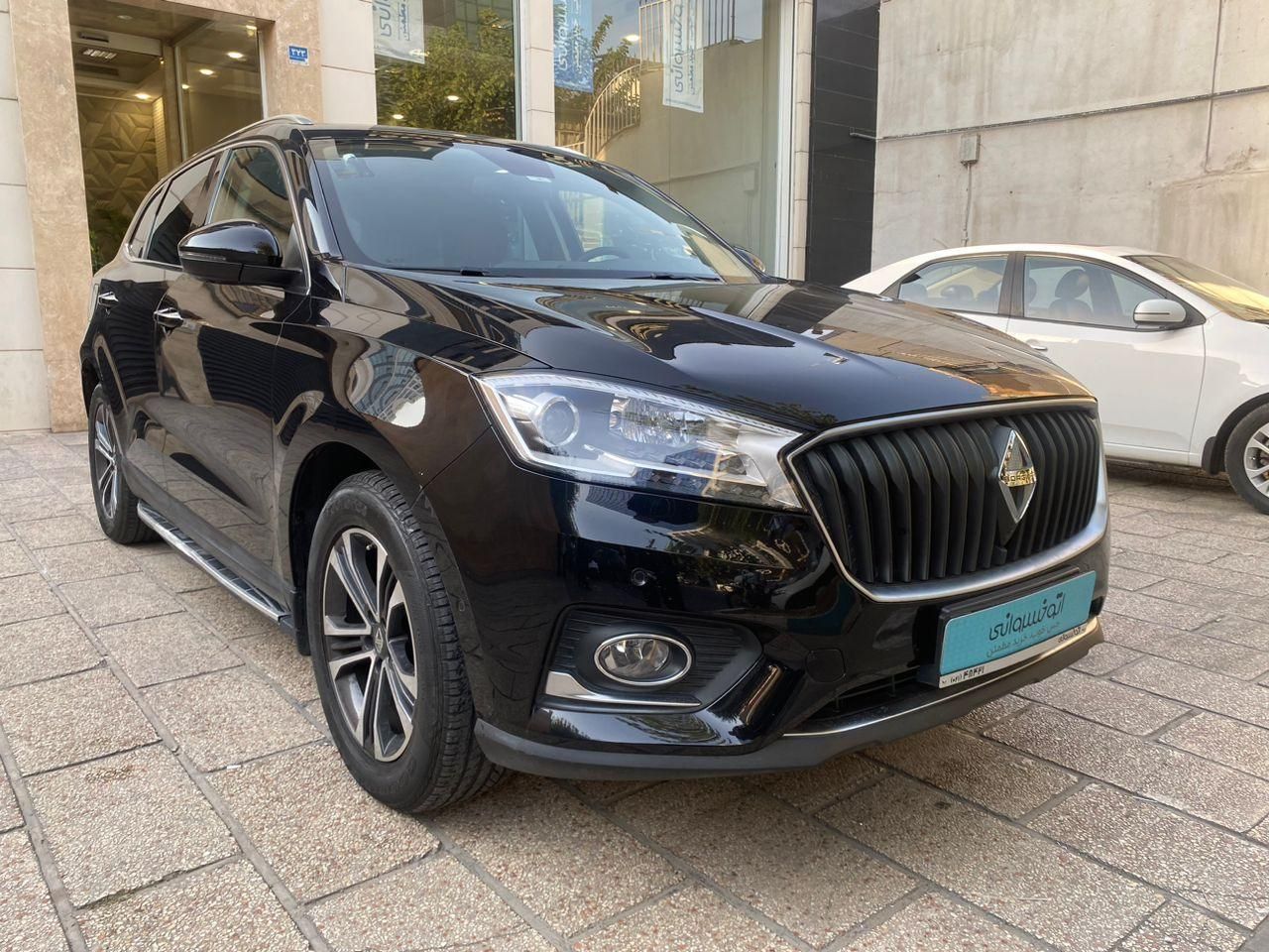 بورگوارد BX7 آلتیمیت - 2018