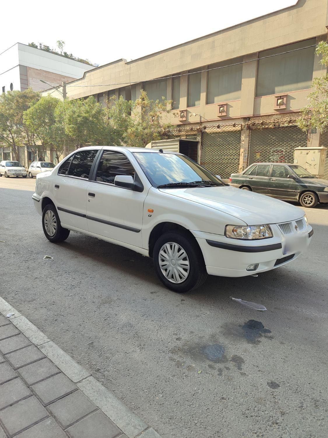 سمند LX XU7 - 1395