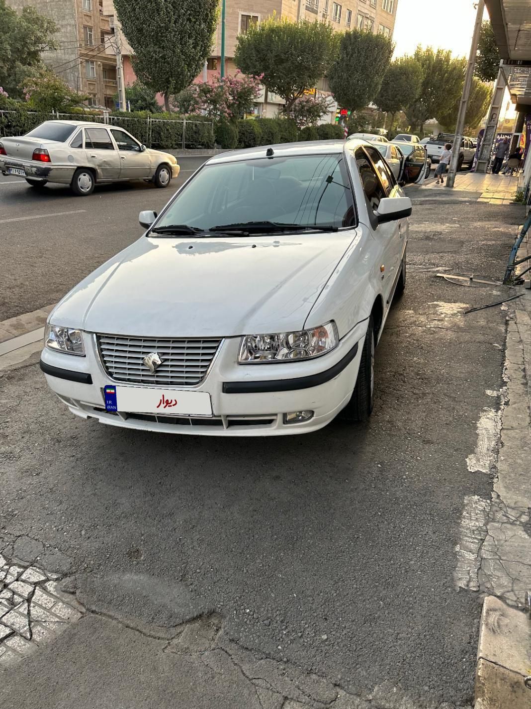 سمند LX XU7 - 1395