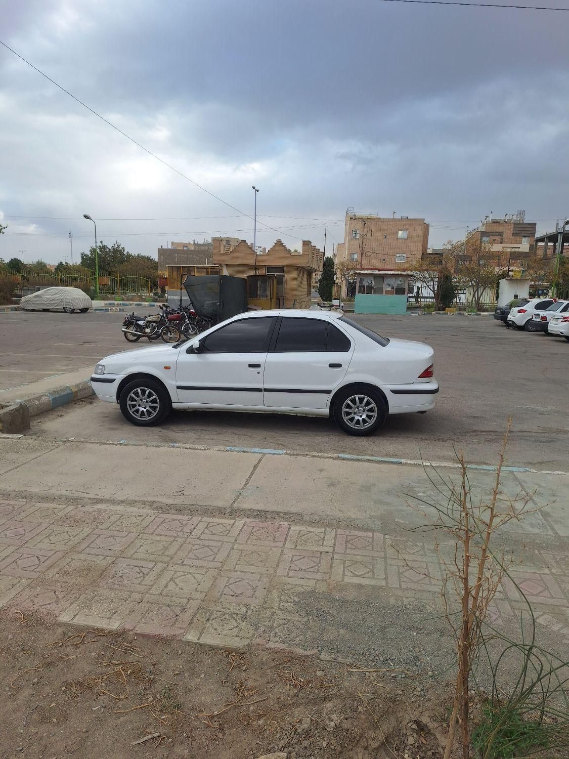 سمند LX XU7 - 1390