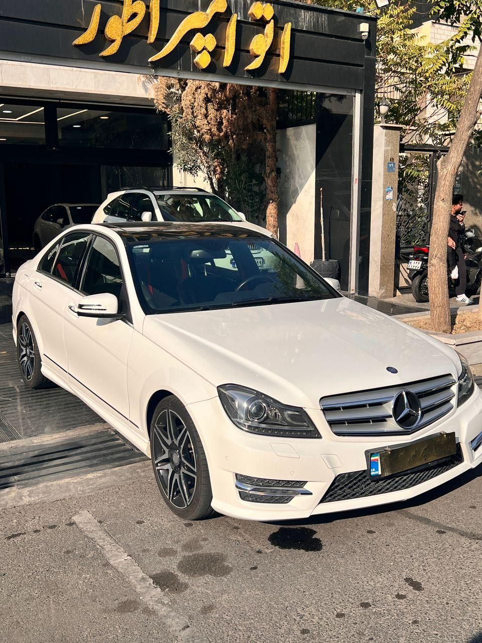 بنز C 200 - 2014