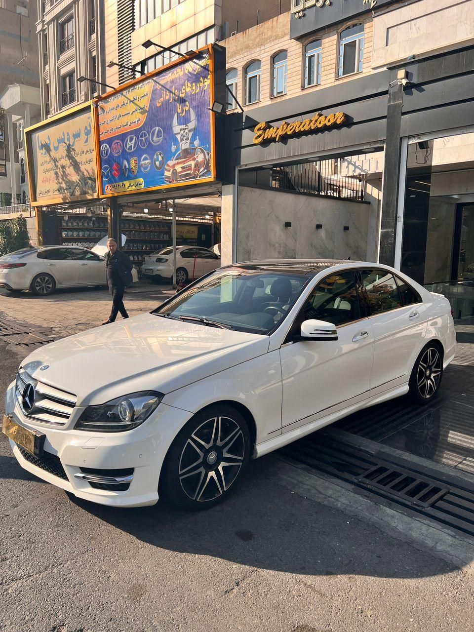 بنز C 200 - 2014