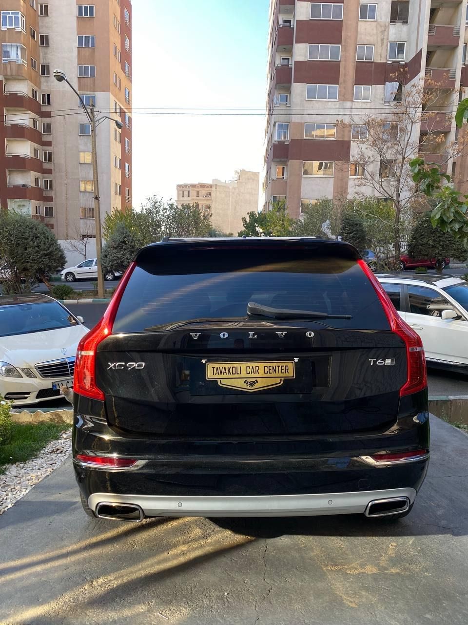 ولوو XC90 INSCRIPTION (اینسکریپشن) - 2017