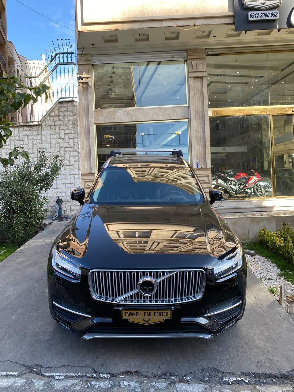 خودرو ولوو، XC90 آگهی ann_13101014