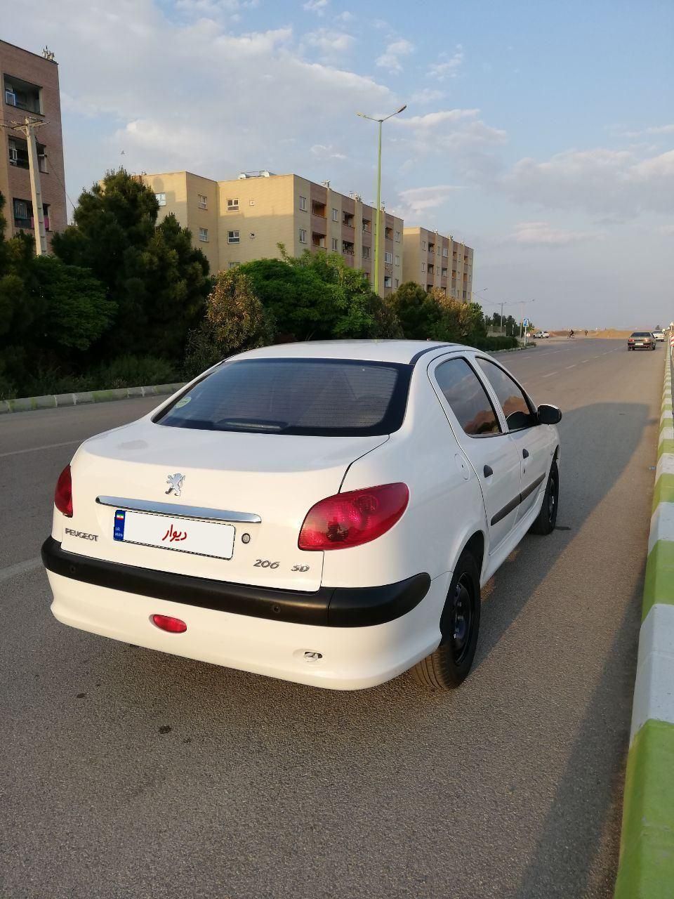 پژو 206 SD v8 - 1400