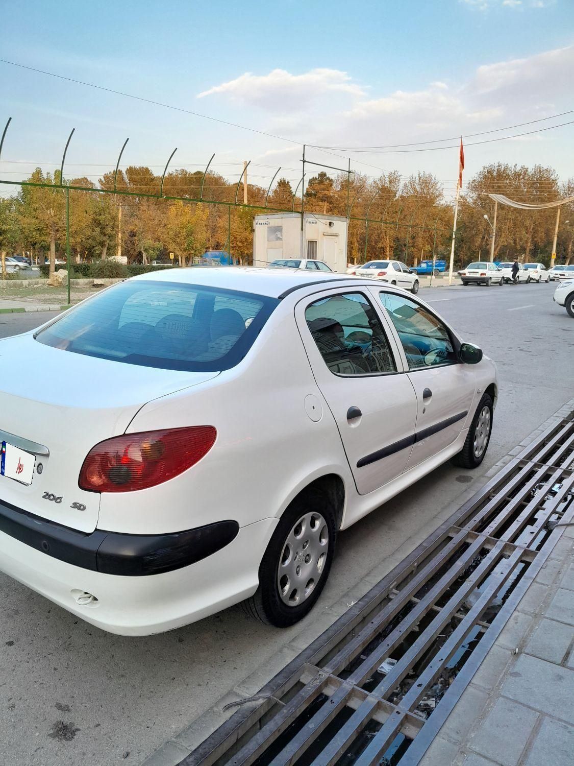 پژو 206 SD v8 - 1396