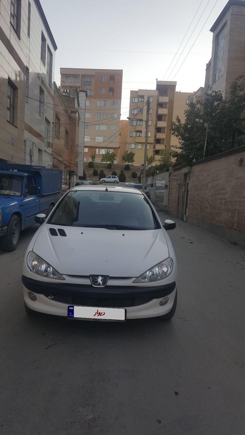 پژو 206 SD v8 - 1390