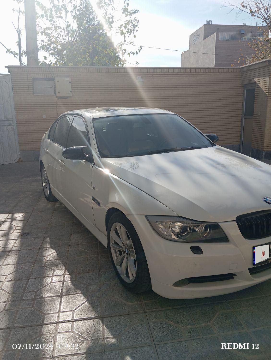 ب ام و سری 3 سدان 320i - 2006