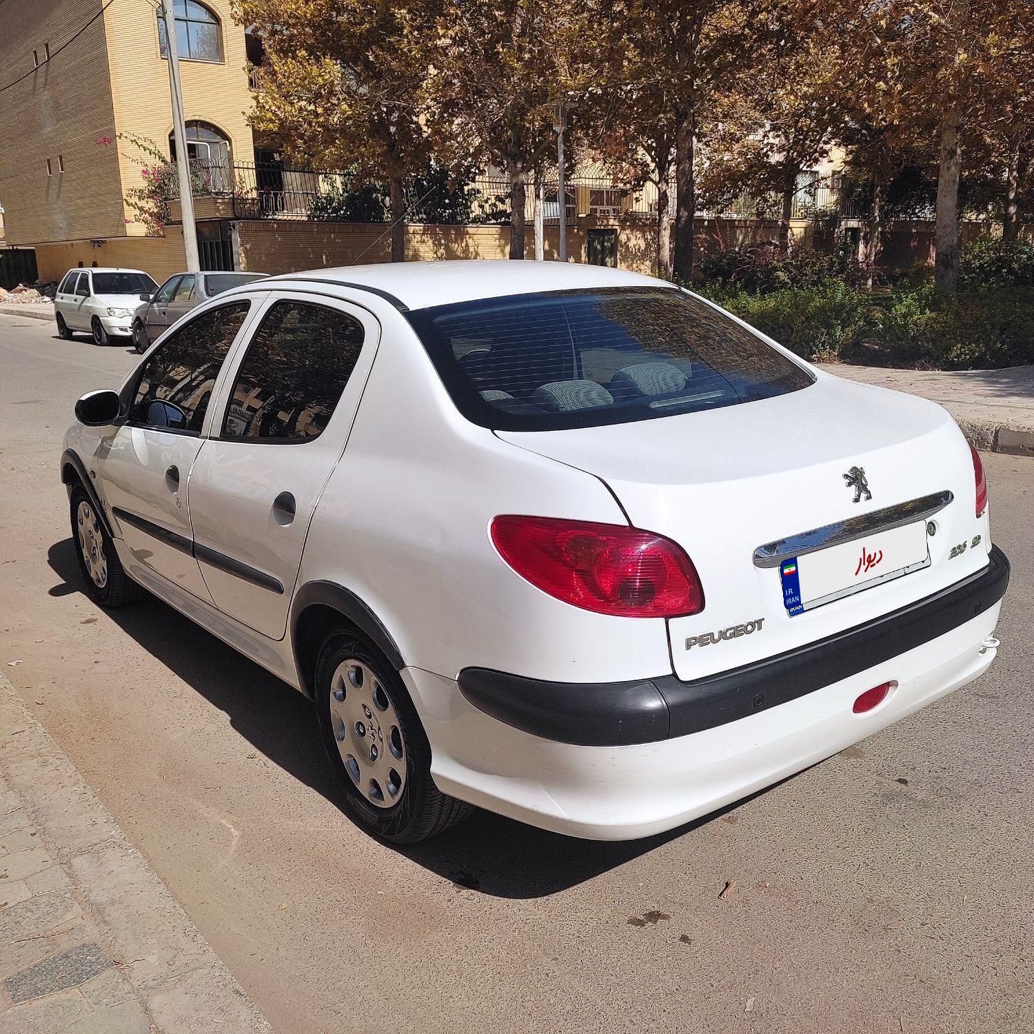 پژو 206 SD v8 - 1396