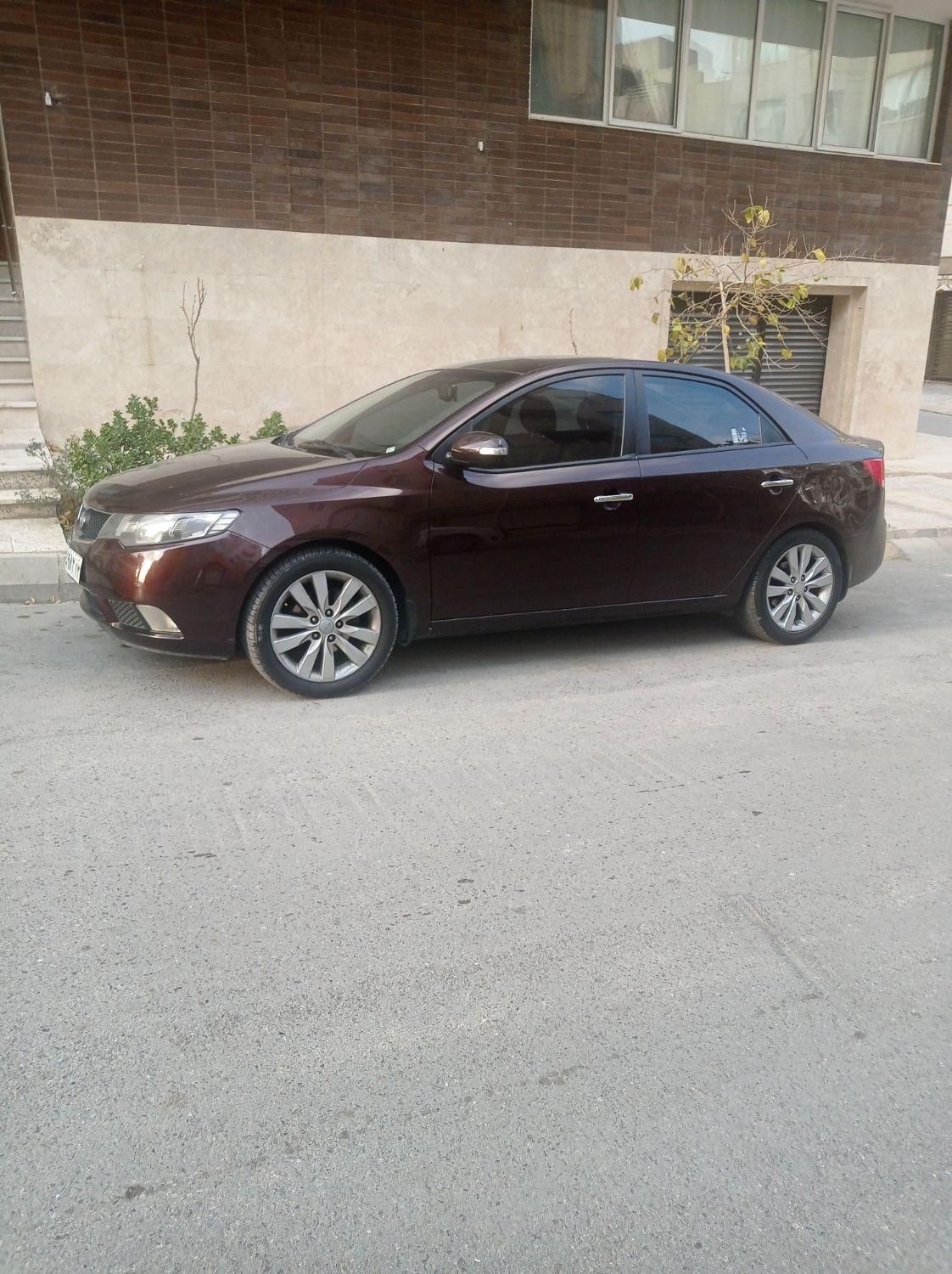 کیا سراتو 2.0 لیتر اتوماتیک GT لاین - 2010