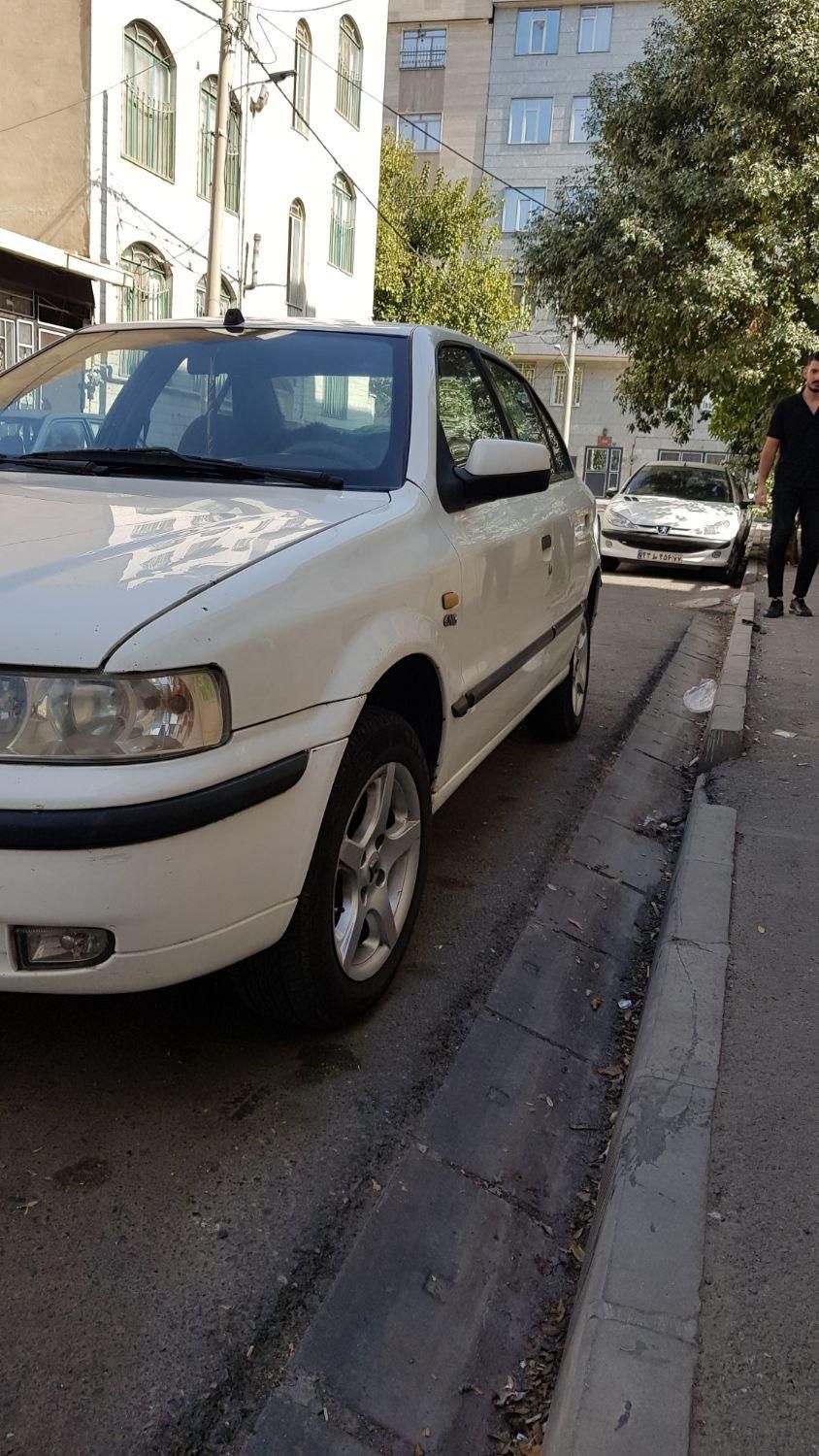 سمند LX XU7 - 1389