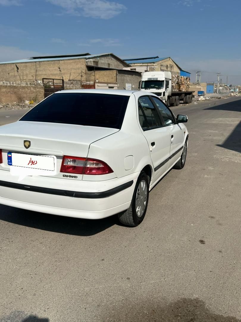 سمند LX XU7 - 1395