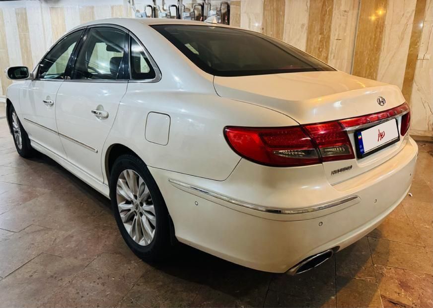 هیوندای آزرا (گرنجور) 3300cc - 2011