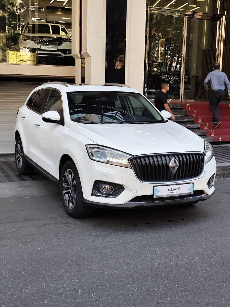 بورگوارد BX7 آلتیمیت - 2018