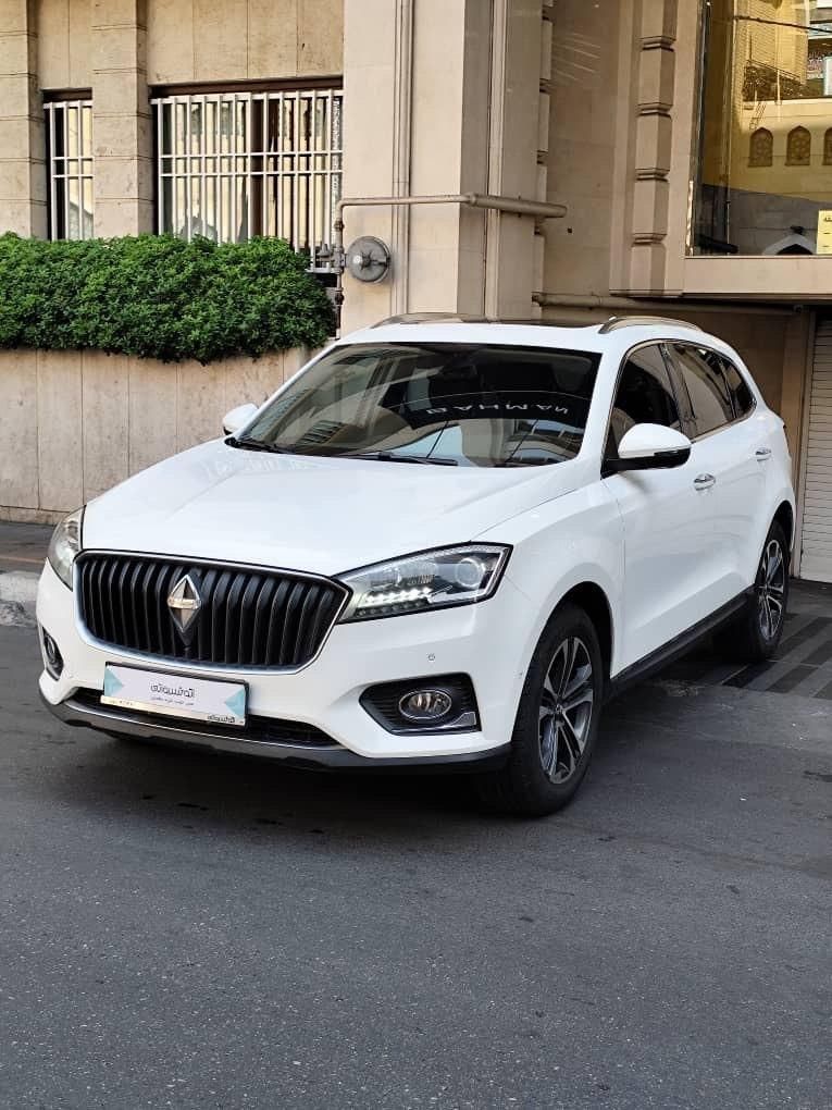 بورگوارد BX7 آلتیمیت - 2018