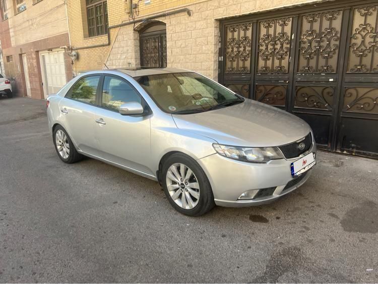 کیا سراتو 2.0 لیتر اتوماتیک GT لاین - 2010