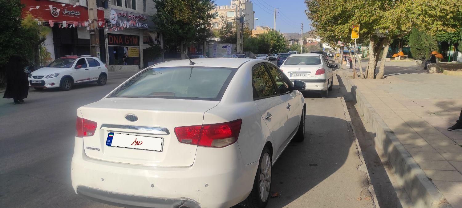 کیا سراتو 2.0 لیتر اتوماتیک GT لاین - 2011