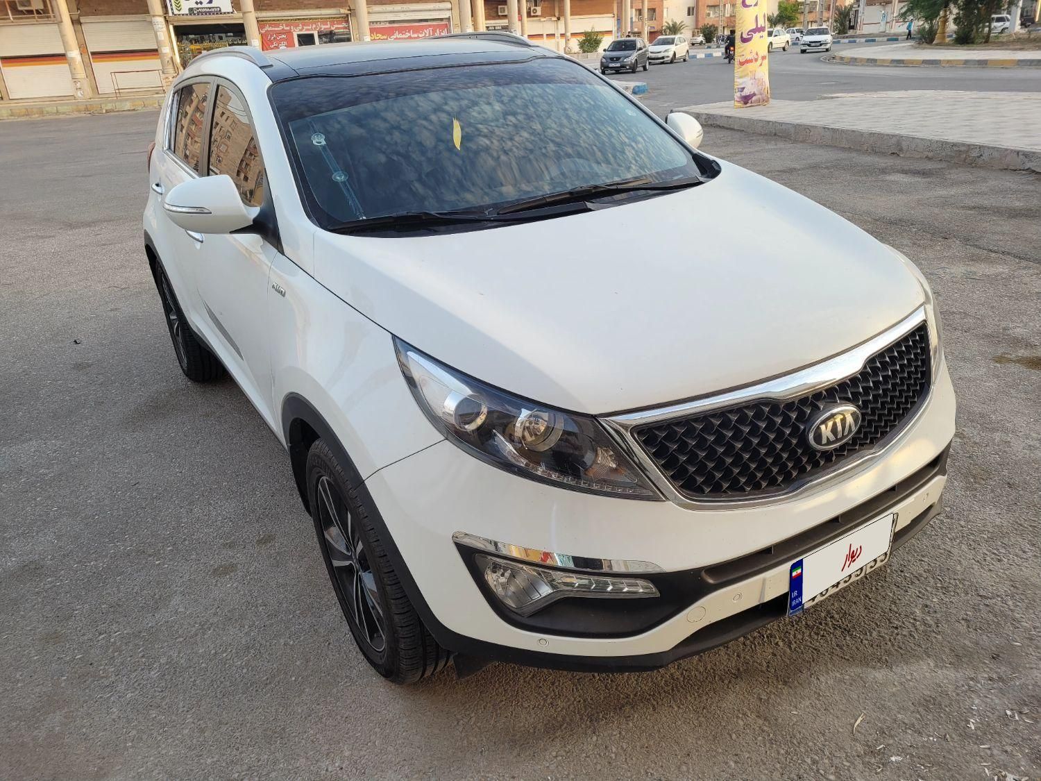 کیا اسپورتیج 4 سیلندر 2400cc - 2015