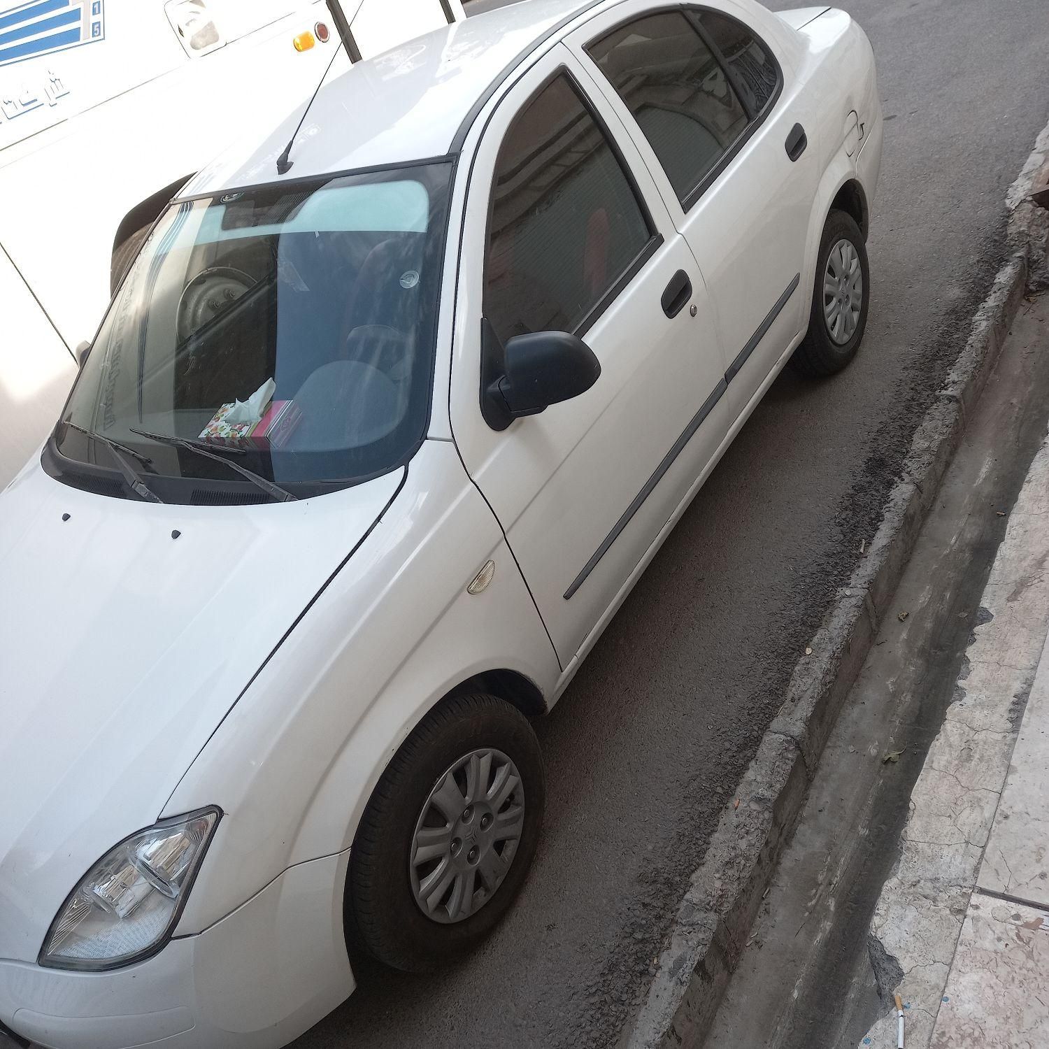 تیبا صندوق دار LX - 1396