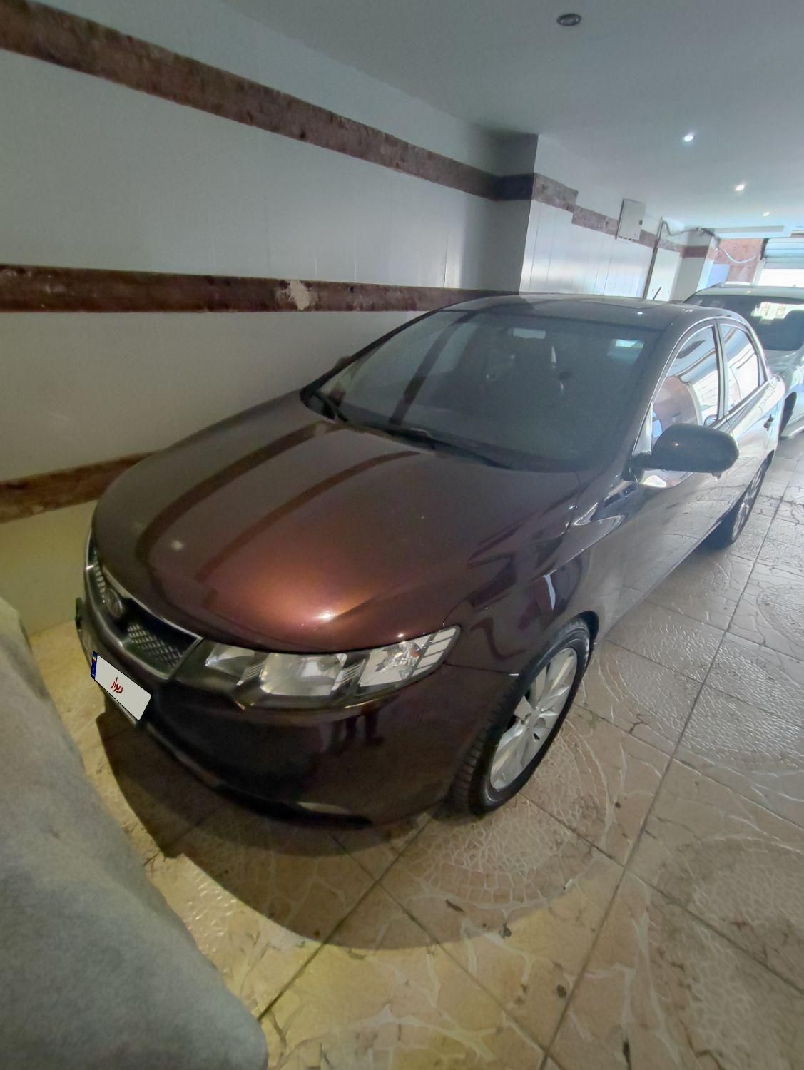 کیا سراتو 2.0 لیتر اتوماتیک GT لاین - 2010