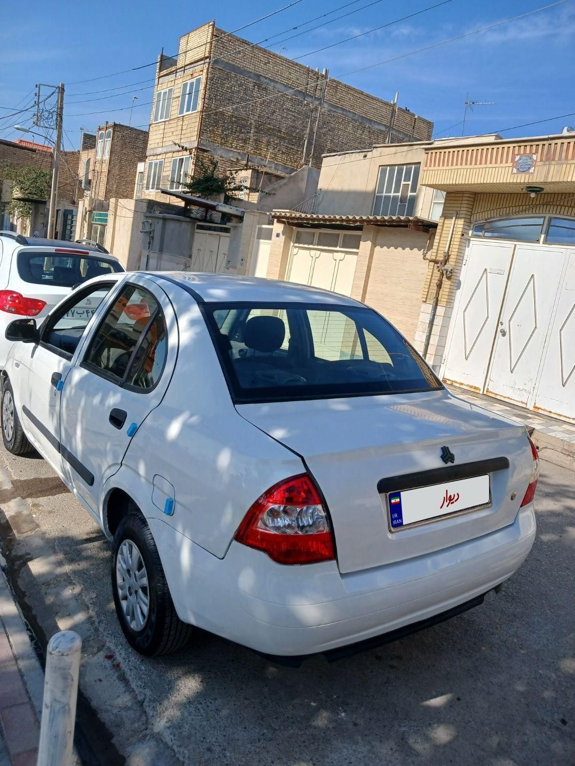 تیبا صندوق دار LX - 1395