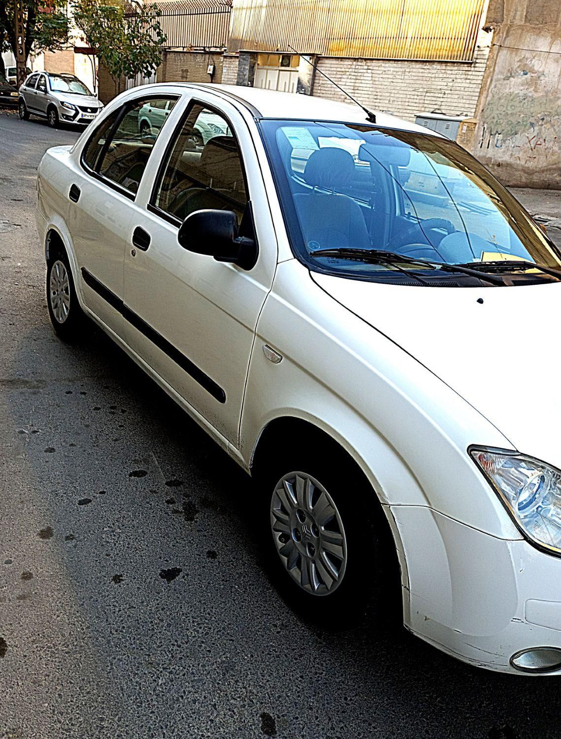 تیبا صندوق دار LX - 1394