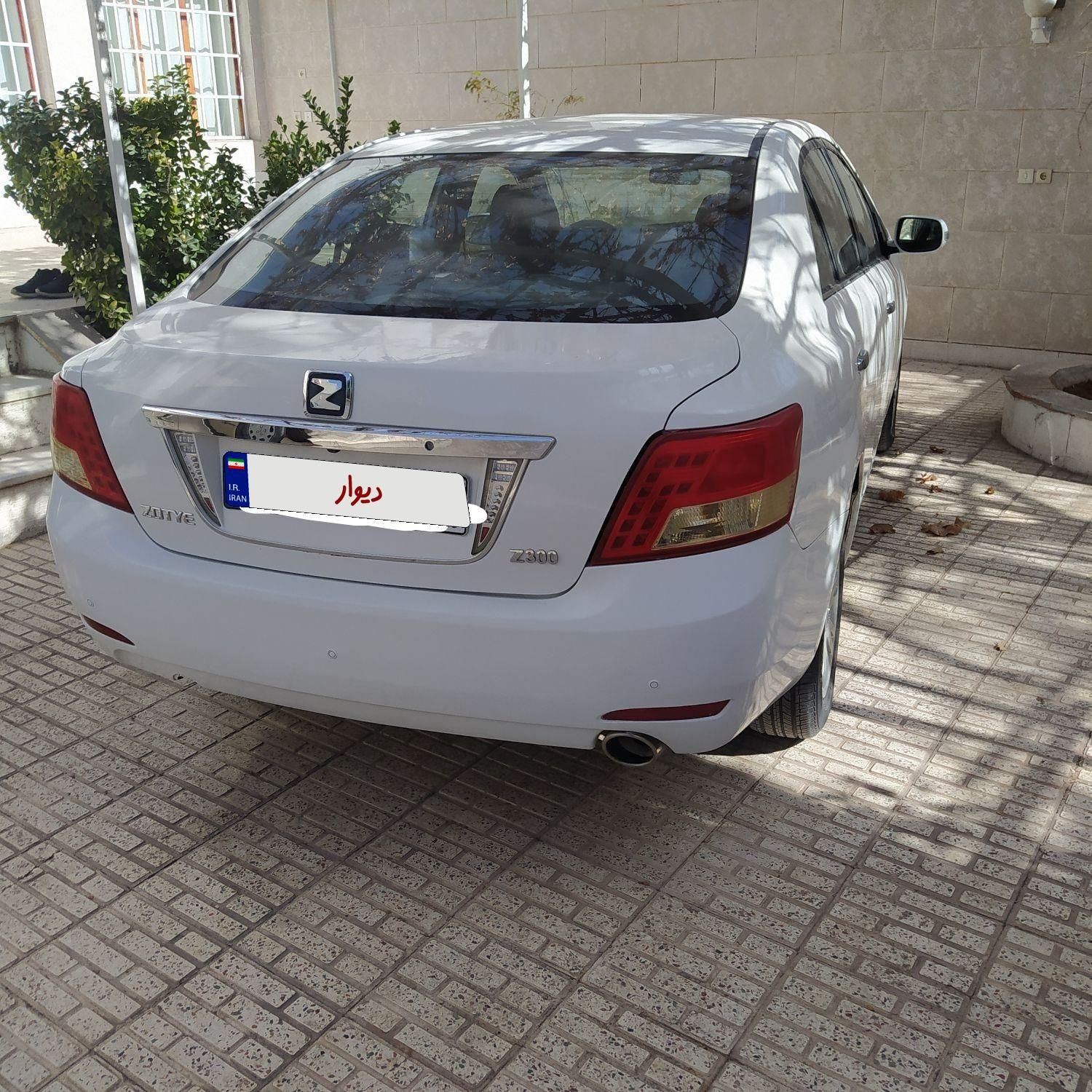 زوتی Z300 اتوماتیک - 2014