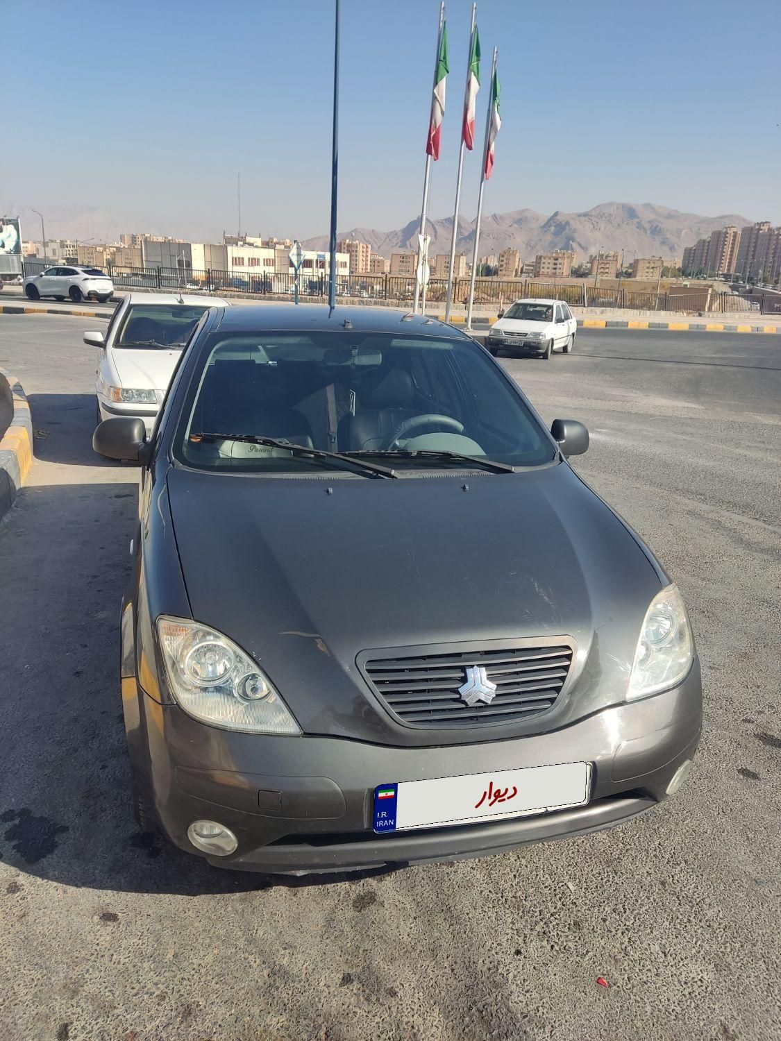 تیبا صندوق دار LX - 1399