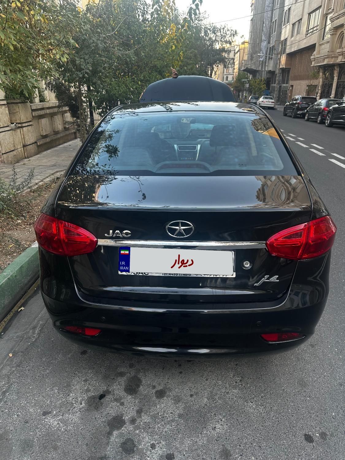 جک J4 اتوماتیک - 1403