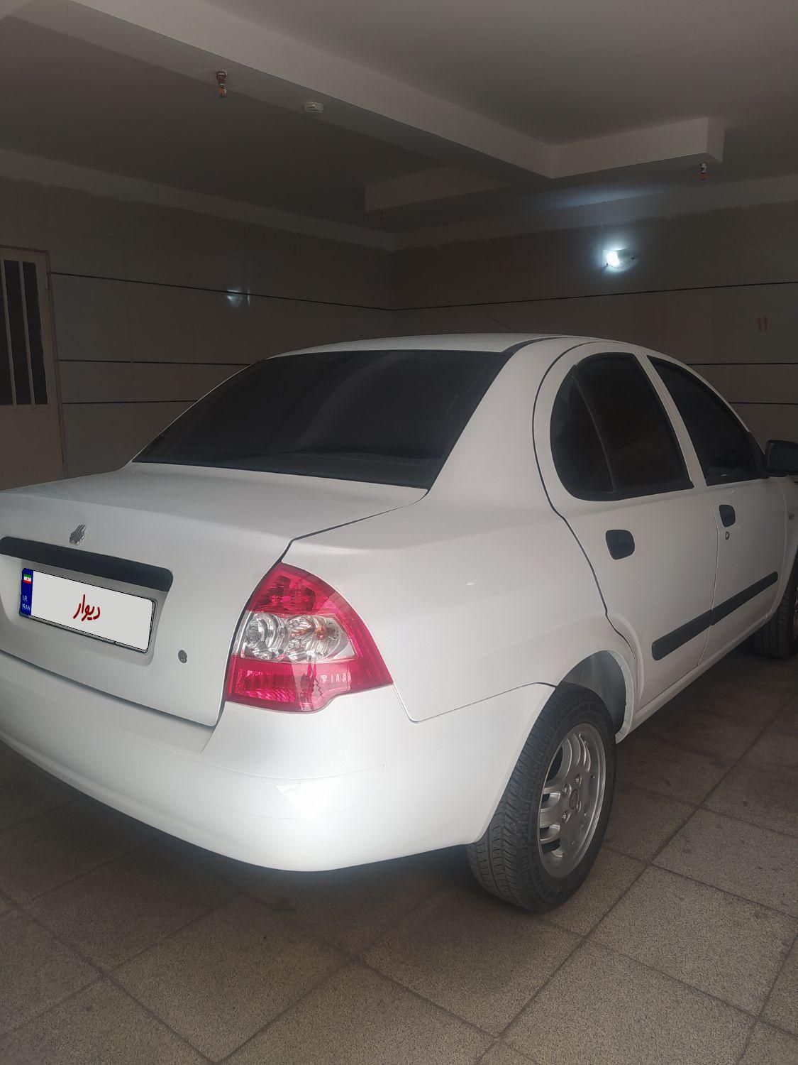 تیبا صندوق دار LX - 1393