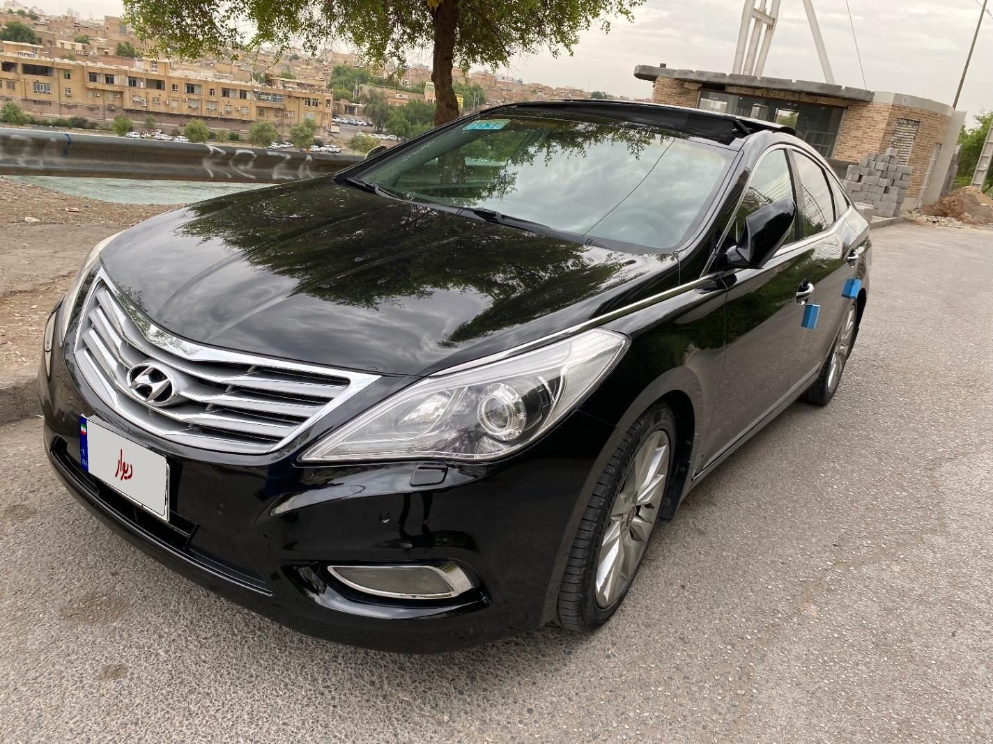 هیوندای آزرا (گرنجور) 3000cc - 2014