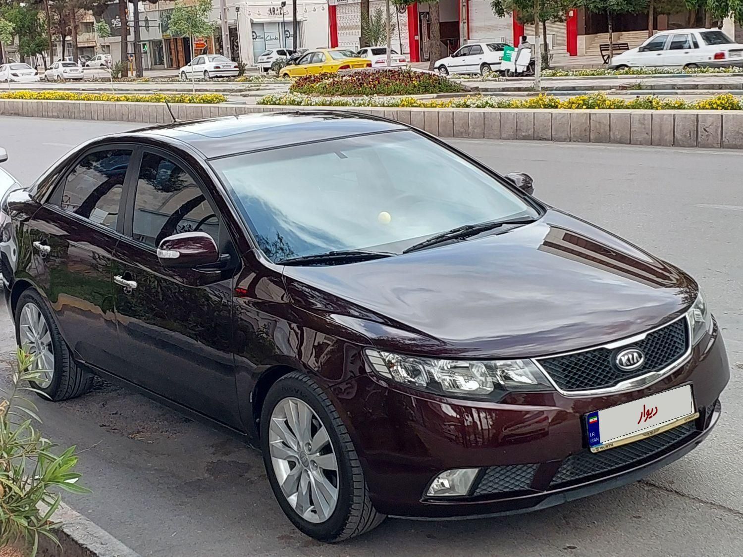 کیا سراتو 2.0 لیتر اتوماتیک GT لاین - 2010